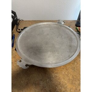 Vintage Aluminum Pizza Pan Guardian Service‎ Ware.